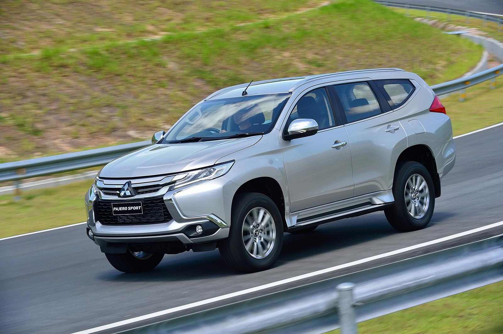 Mitsubishi sport. Mitsubishi Pajero Sport 2016. Mitsubishi Pajero Sport New. Митсубиси Паджеро 2016. Pajero Sport 2016.