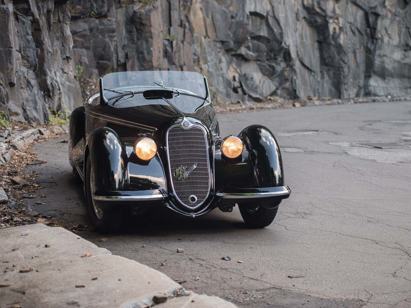 Touring_Alfa_Romeo_8C_2900B_Lungo_Spider_1939-07