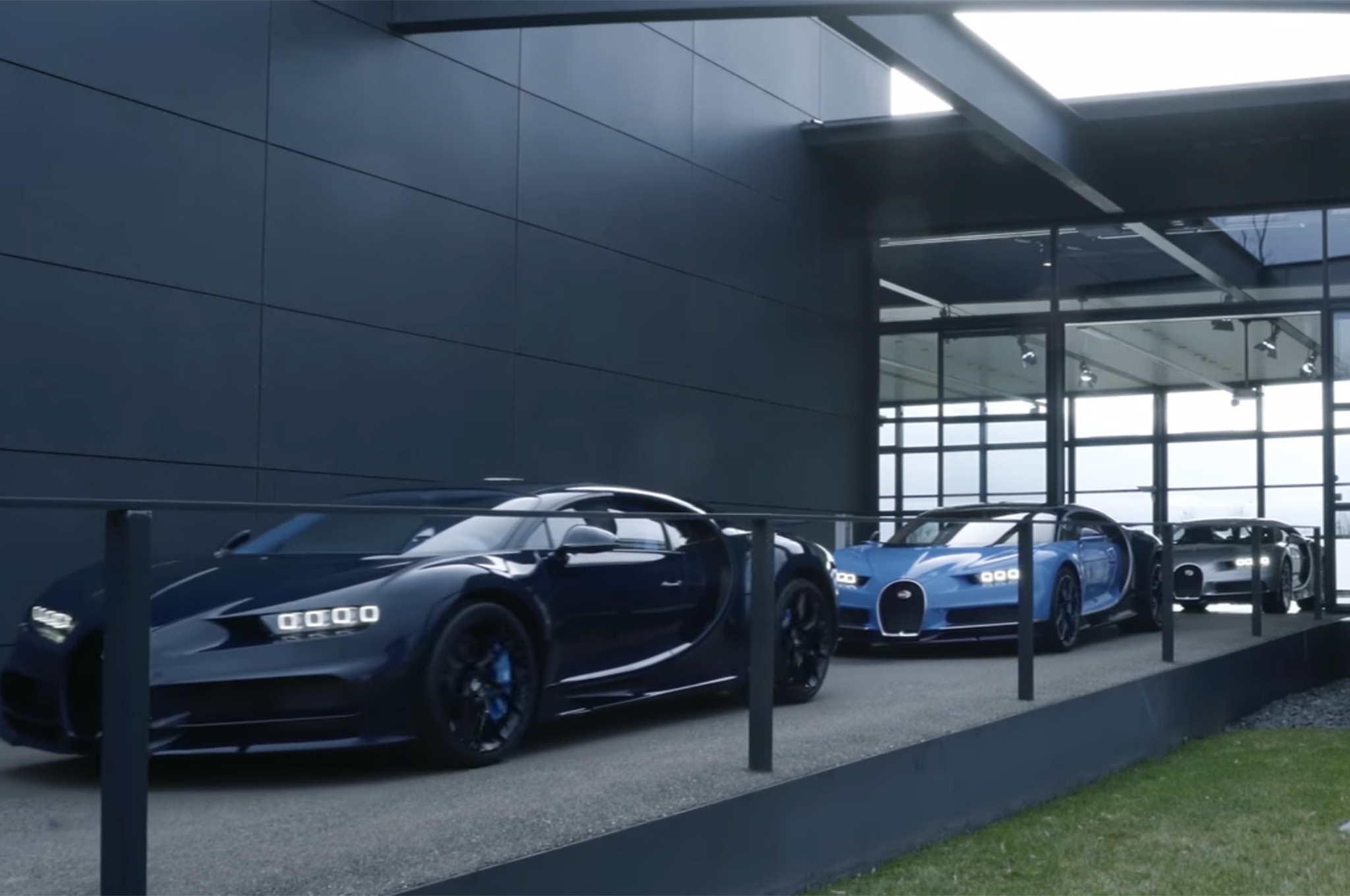 Bugatti-Chiron-Factory-Screenshot.