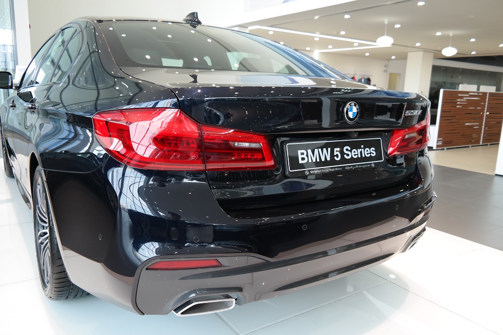 تعرف على أسعار جميع فئات BMW الفئة الخامسة الجديدة كليًا في المملكة العربية السعودية