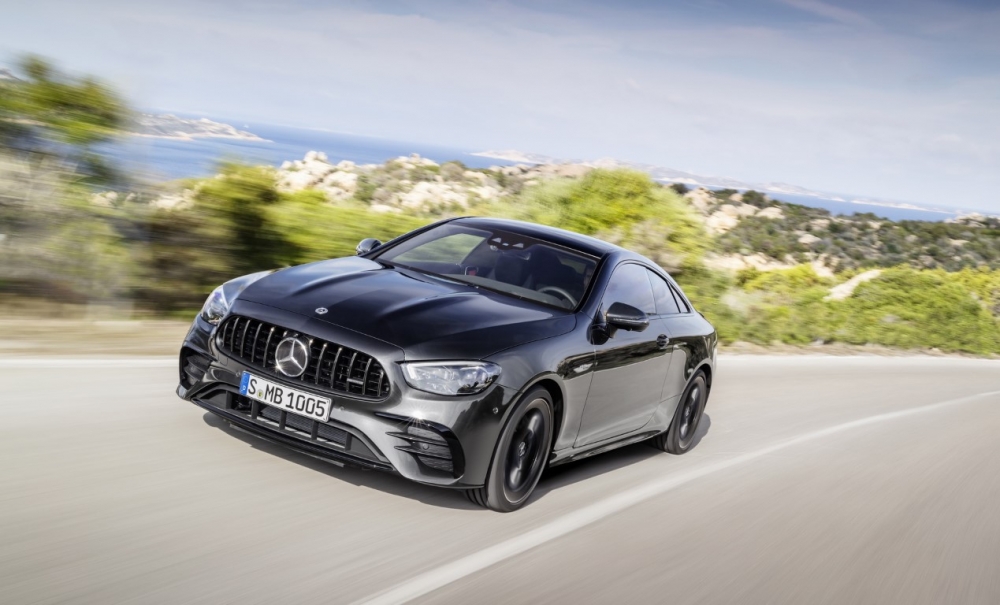 https://saudishift.com/wp-content/uploads/2020/05/2021-Mercedes-AMG-E53-Coupe-2-1000x605.jpg