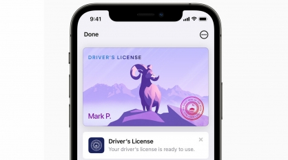 أعلنت أبل عن ميزة جديدة تمكن الأشخاص من تسجيل رخصة القيادة لهواتف أيفون وتطبيق Wallet.