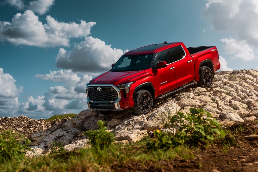 2022-Toyota-Tundra-706-1000x667.jpg