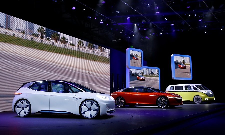 ألمانيا تخفض خططها بشأن مستقبل السيارات الكهربائية